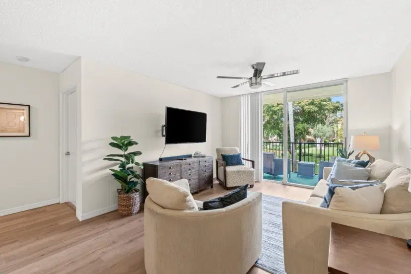 Picture of 127 Yacht Club Way 206, Hypoluxo FL 33462