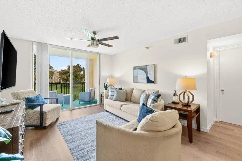 Picture of 127 Yacht Club Way 206, Hypoluxo FL 33462