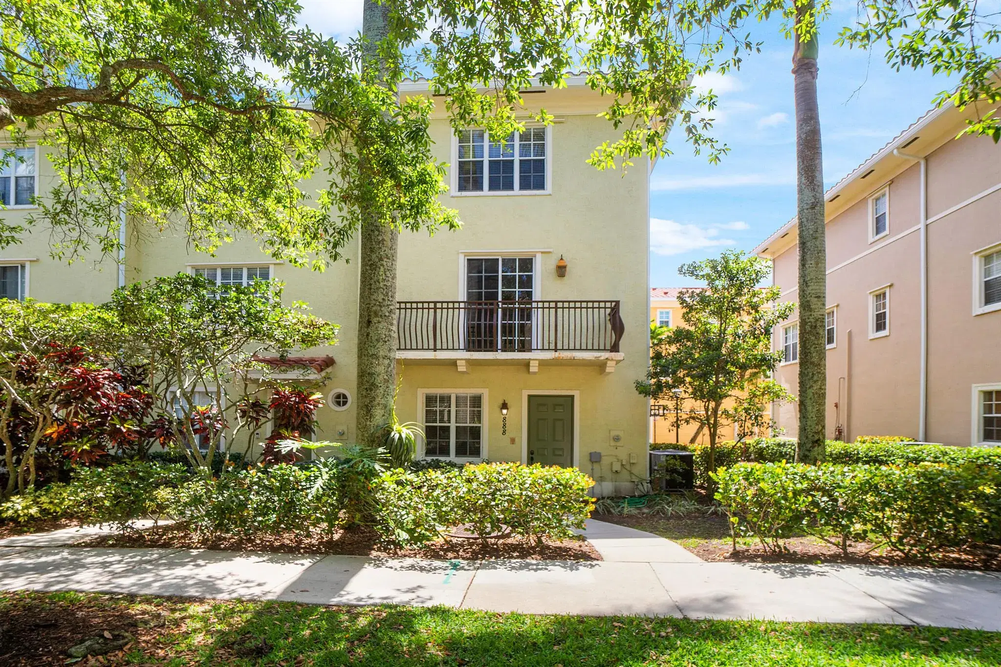 Picture of 888 University Boulevard, Jupiter, FL 33458