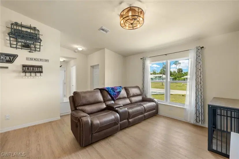 Picture of 3016 S Beechwood Cir, Labelle FL 33935