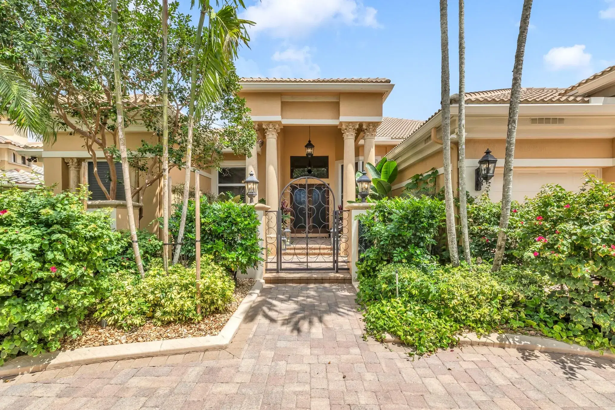 Picture of 6327 NW 120Th Dr, Coral Springs, FL 33076