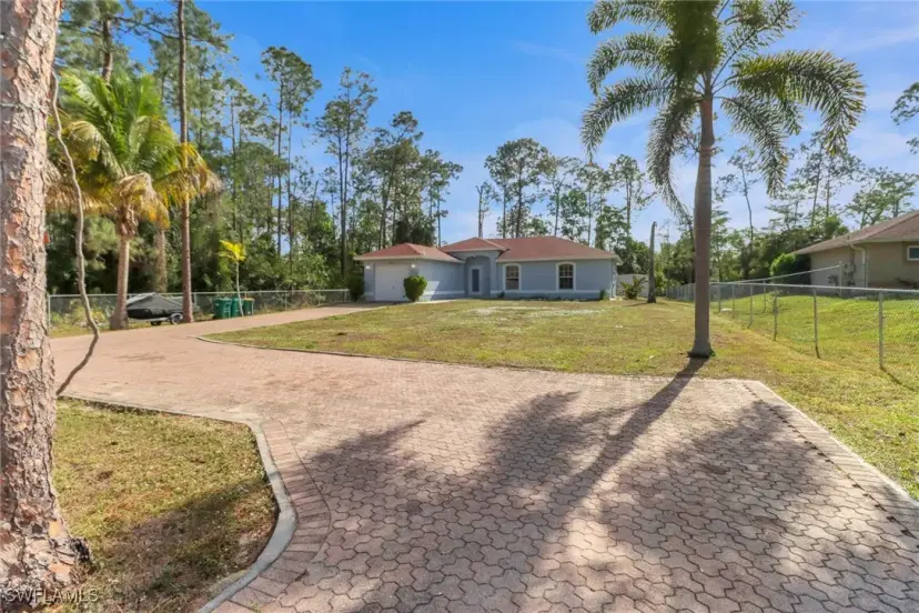 Picture of 2282 Kean Ct, Naples FL 34117