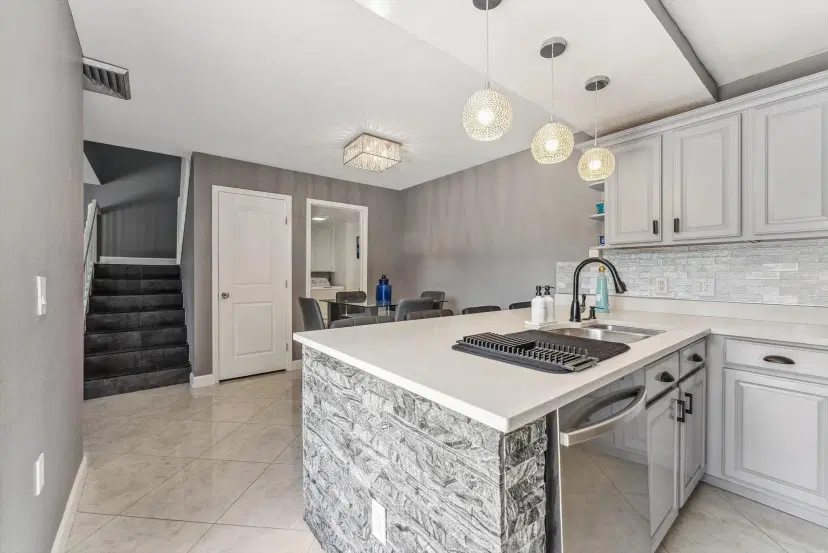 Picture of 2424 24Th Way, West Palm Beach FL 33407