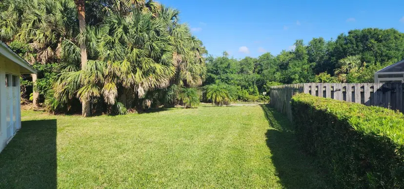Picture of 602 N Weldwood Road N, Jupiter FL 33458