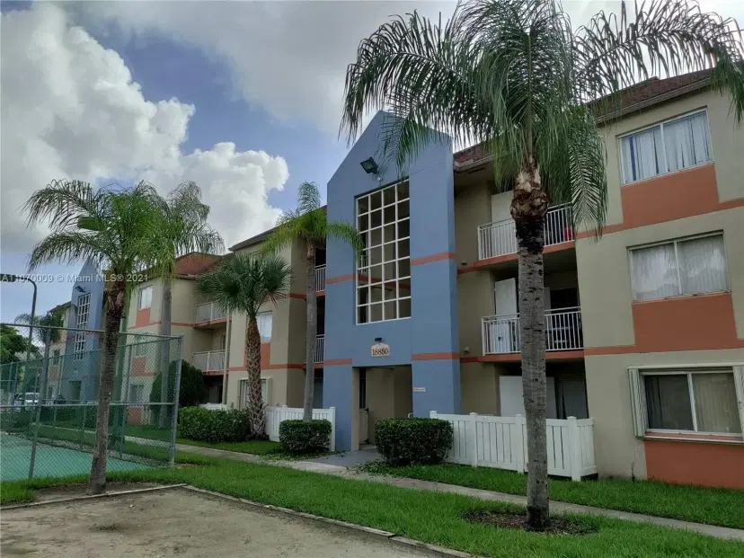 Picture of 18850 NW 57Th Avenue 108, Hialeah FL 33015
