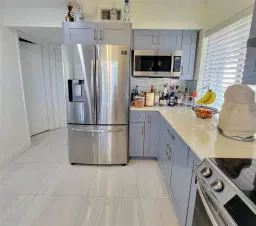 Picture of 614 Trafalgar Ct, Dania Beach, FL 33004