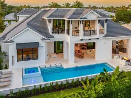 Picture of 612 Binnacle Dr, Naples, FL 34103