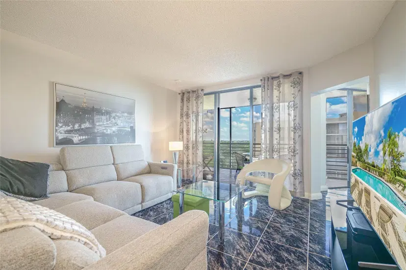 Picture of 7100 Radice Ct 708, Lauderhill FL 33319