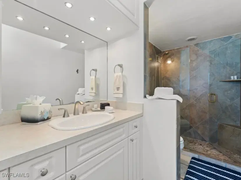 Picture of 140 Seaview Ct 1703N, Marco Island FL 34145