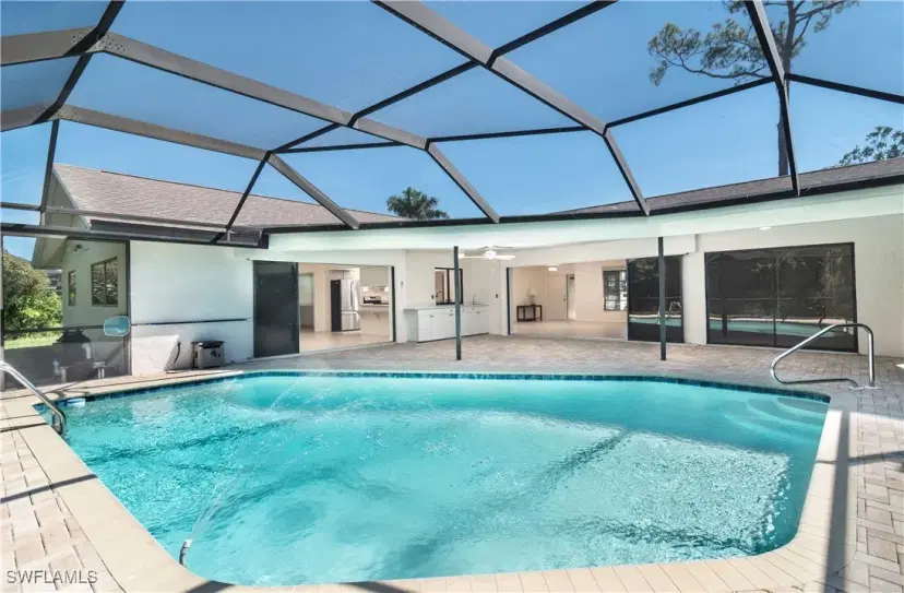 Picture of 2225 Kings Lake Blvd, Naples FL 34112