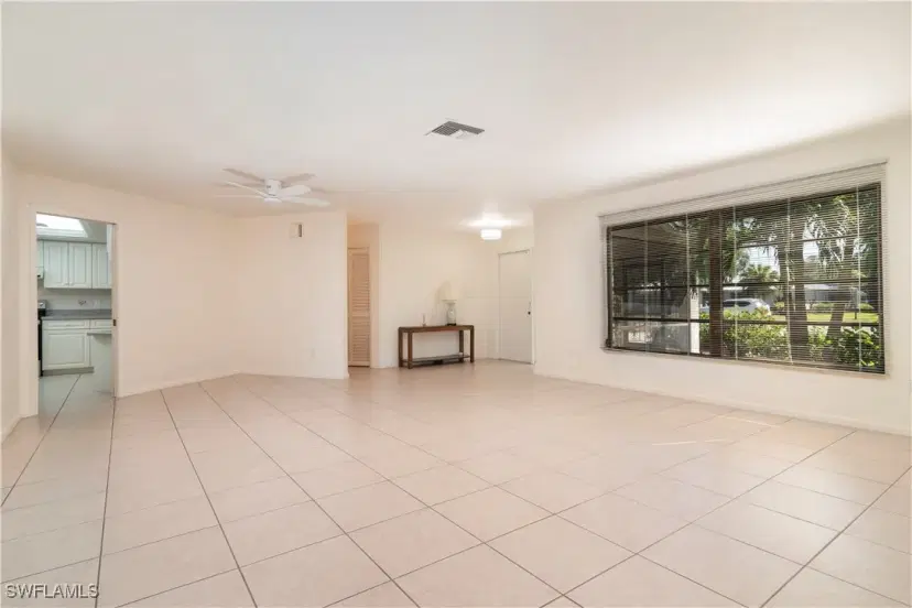 Picture of 2225 Kings Lake Blvd, Naples FL 34112