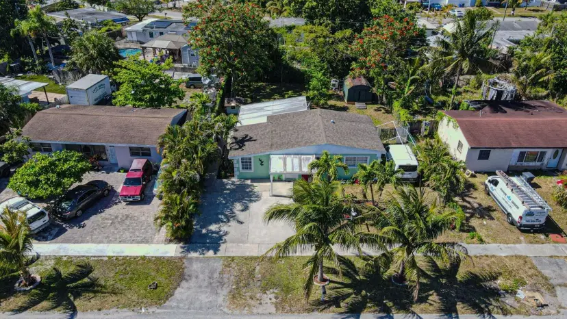 Picture of 3899 Tuskegee Drive, Lake Worth FL 33462