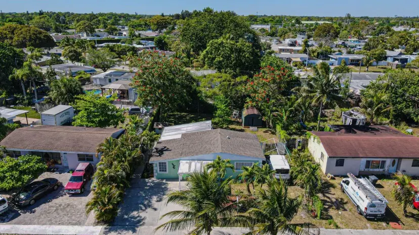 Picture of 3899 Tuskegee Drive, Lake Worth FL 33462