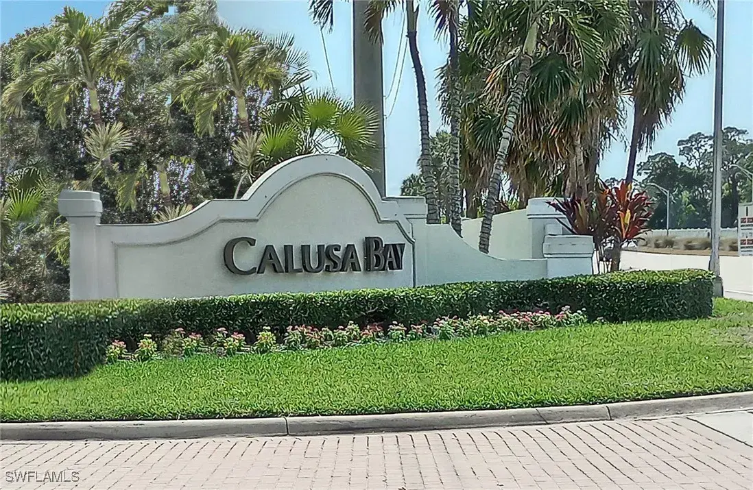 Picture of 6910 Satinleaf Rd N 204, Naples, FL 34109