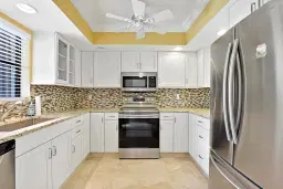 Picture of 771 SW South River Drive 102, Stuart, FL 34997