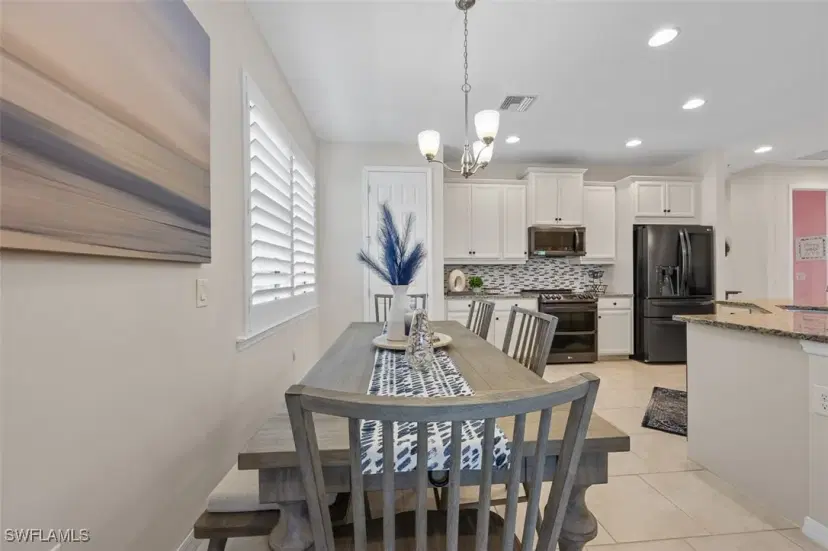 Picture of 26205 Palace Ln 202, Bonita Springs FL 34135