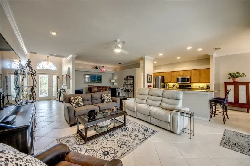 Picture of 14131 Plum Island Dr, Fort Myers FL 33919