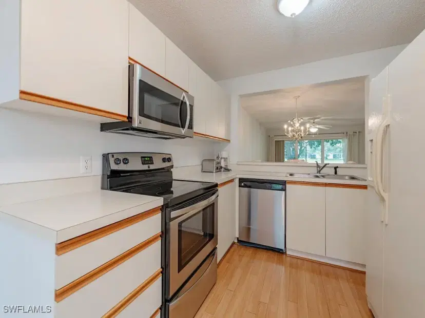 Picture of 220 Timber Lake Cir B102, Naples FL 34104