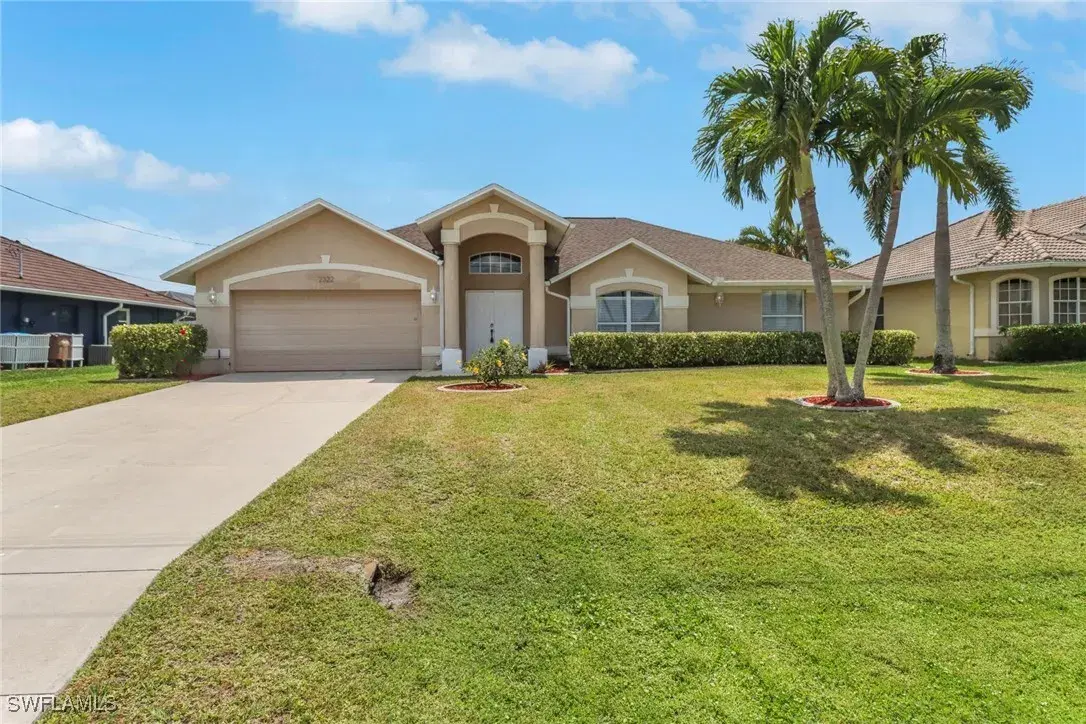 Picture of 2322 SW 31St Ln, Cape Coral, FL 33914