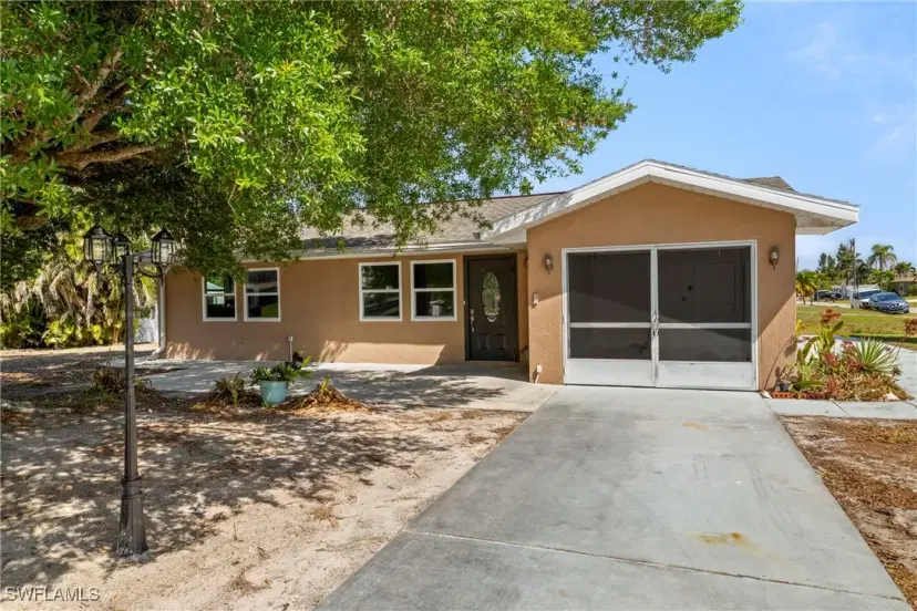 Picture of 510 Marlin Dr, Punta Gorda FL 33950