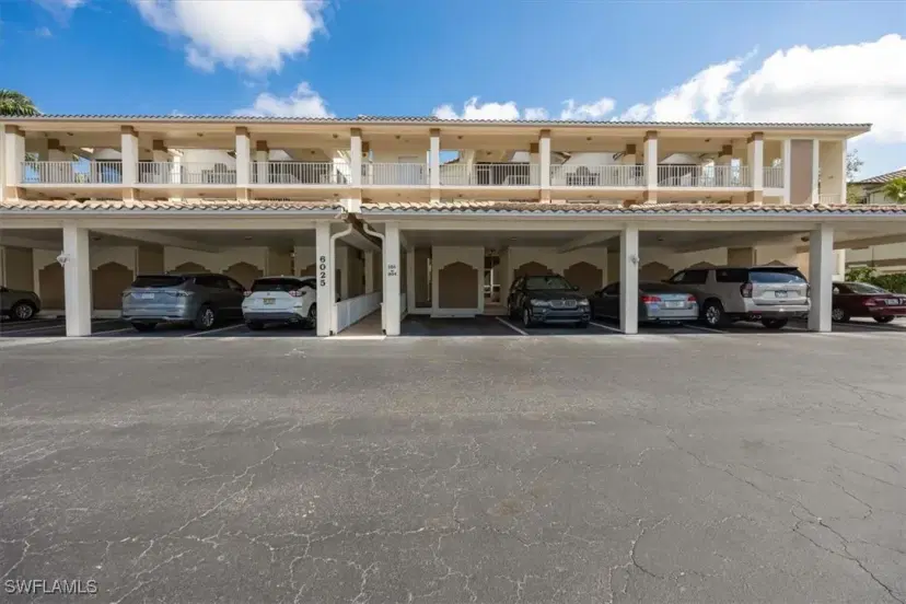 Picture of 6025 Chardonnay Ln 103, Naples FL 34119