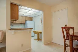 Picture of 490 NW 20 Street 209, Boca Raton, FL 33431