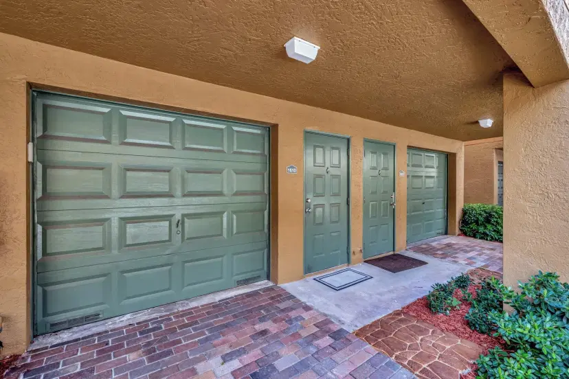Picture of 2961 NE 185Th St 1610, Miami FL 33180