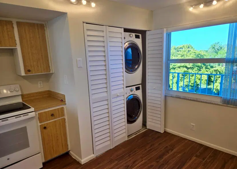 Picture of 1650 NW 80Th Avenue 401, Margate FL 33063