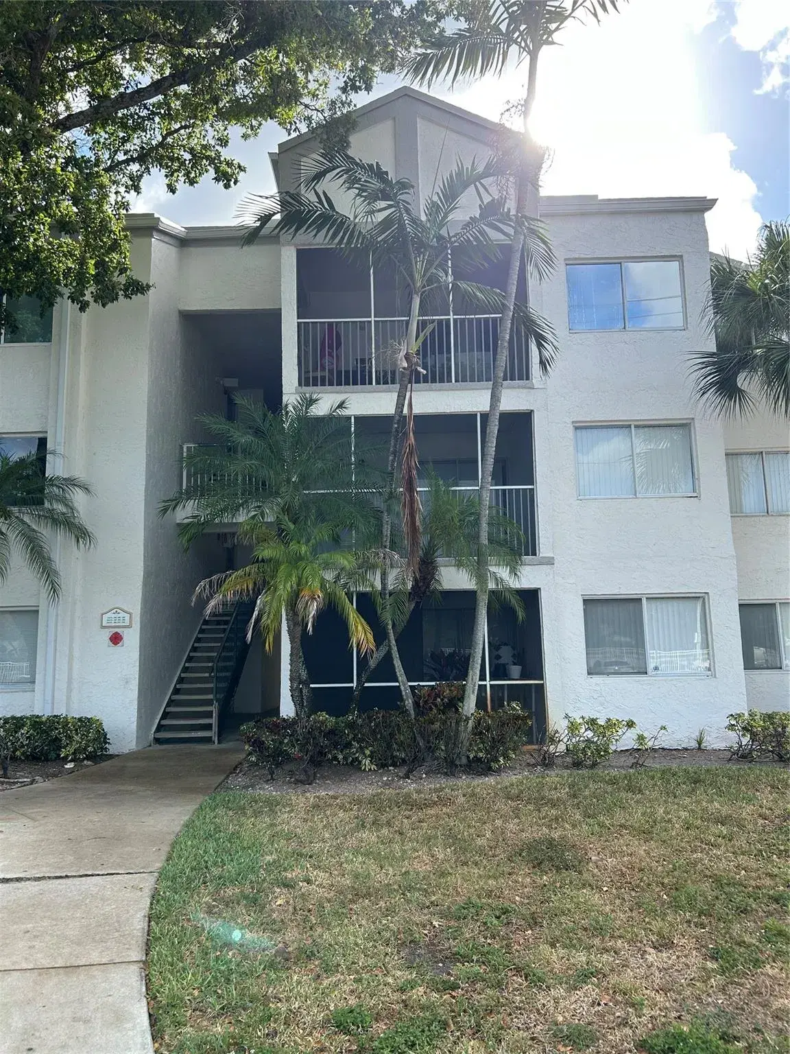 Picture of 5780 Rock Island Road 352, Tamarac, FL 33319