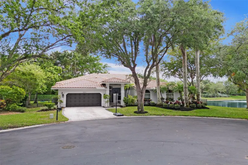 Picture of 6410 NW 98Th Ln, Parkland FL 33076