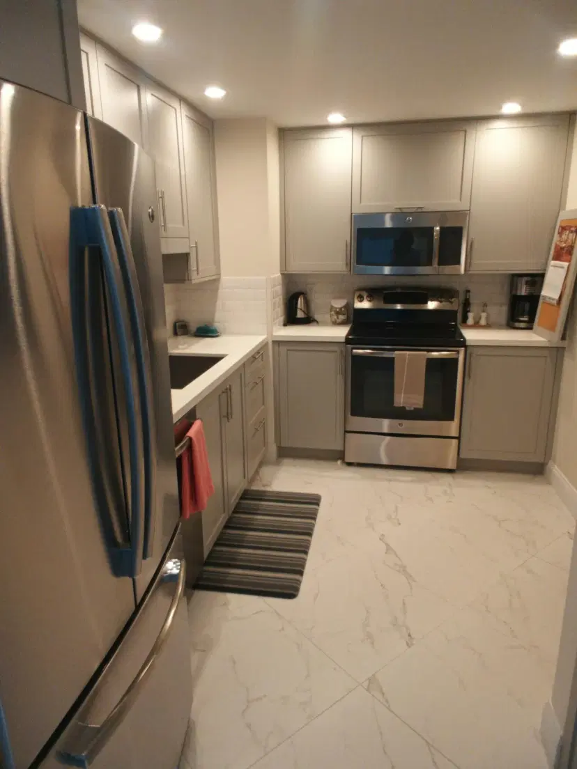 Picture of 5200 N Flagler Drive 2006, West Palm Beach FL 33407