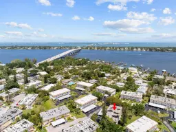 Picture of 2950 SE Ocean Boulevard 8-5, Stuart, FL 34996