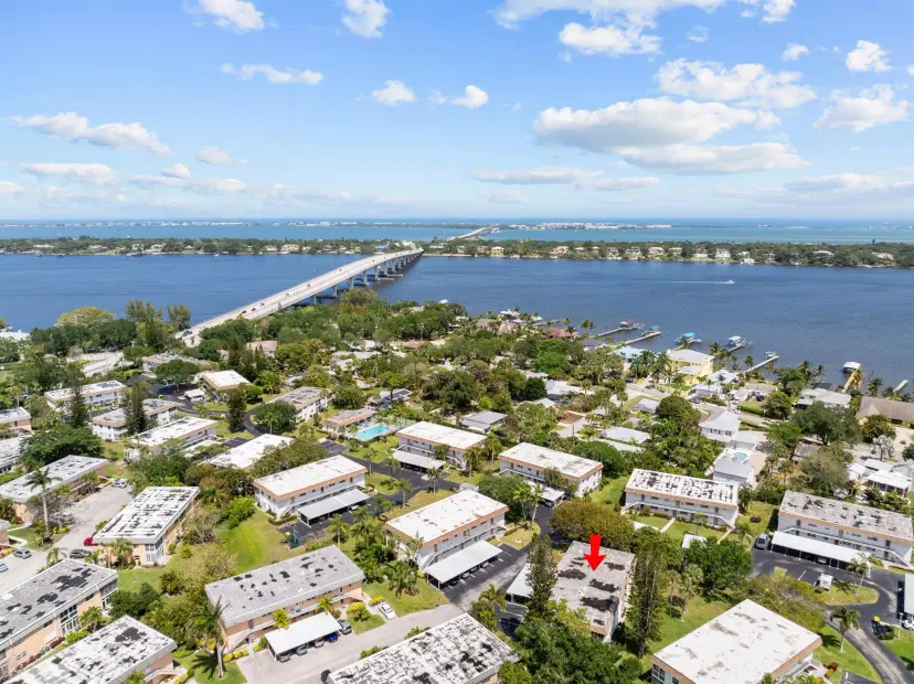 Picture of 2950 SE Ocean Boulevard 8-5, Stuart FL 34996