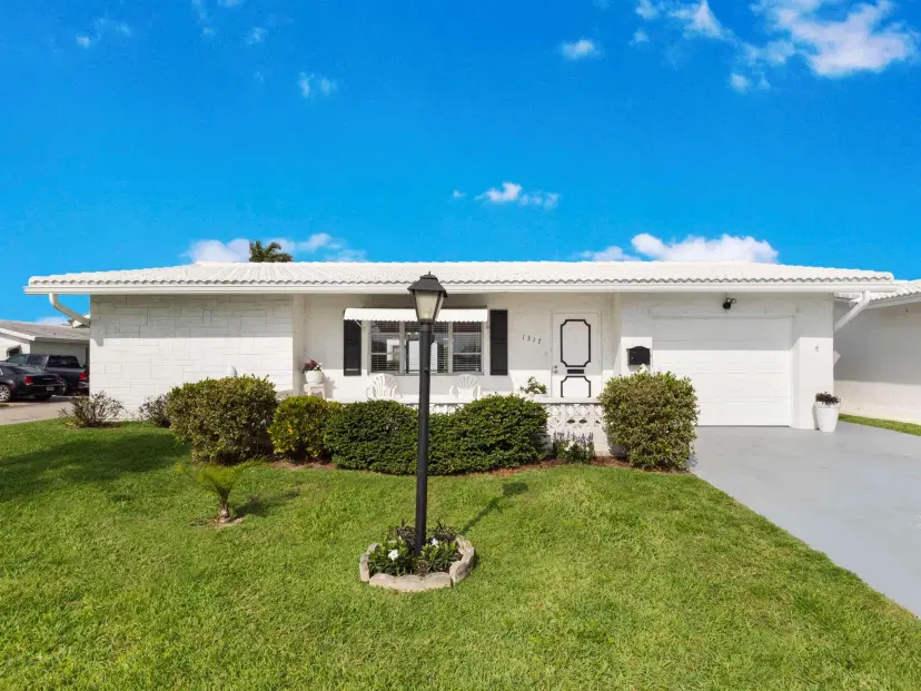 Picture of 1317 SW 18Th Street, Boynton Beach FL 33426