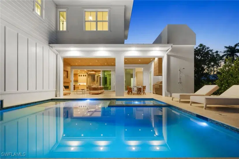 Picture of 1179 Broad Ave N, Naples FL 34102
