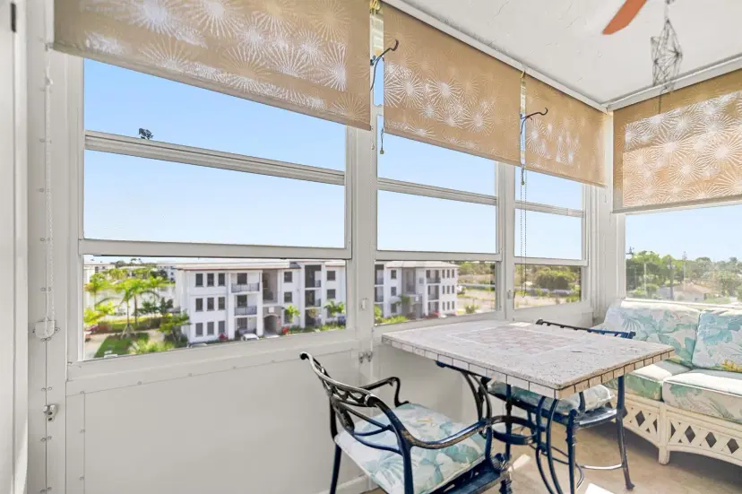 Picture of 711 Lori Drive 412, Palm Springs FL 33461