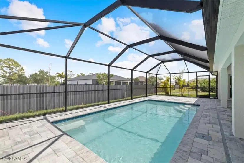 Picture of 1733 NW 9Th Ter, Cape Coral FL 33993