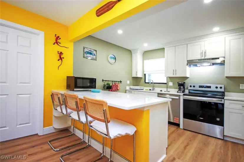 Picture of 5117 Sea Bell Rd B101, Sanibel FL 33957