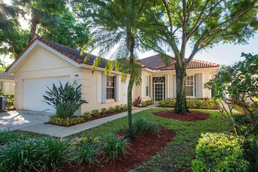 Picture of 349 Kelsey Park Circle, Palm Beach Gardens FL 33410
