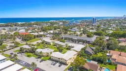 Picture of 2755 NE 28Th Ave F2, Lighthouse Point, FL 33064