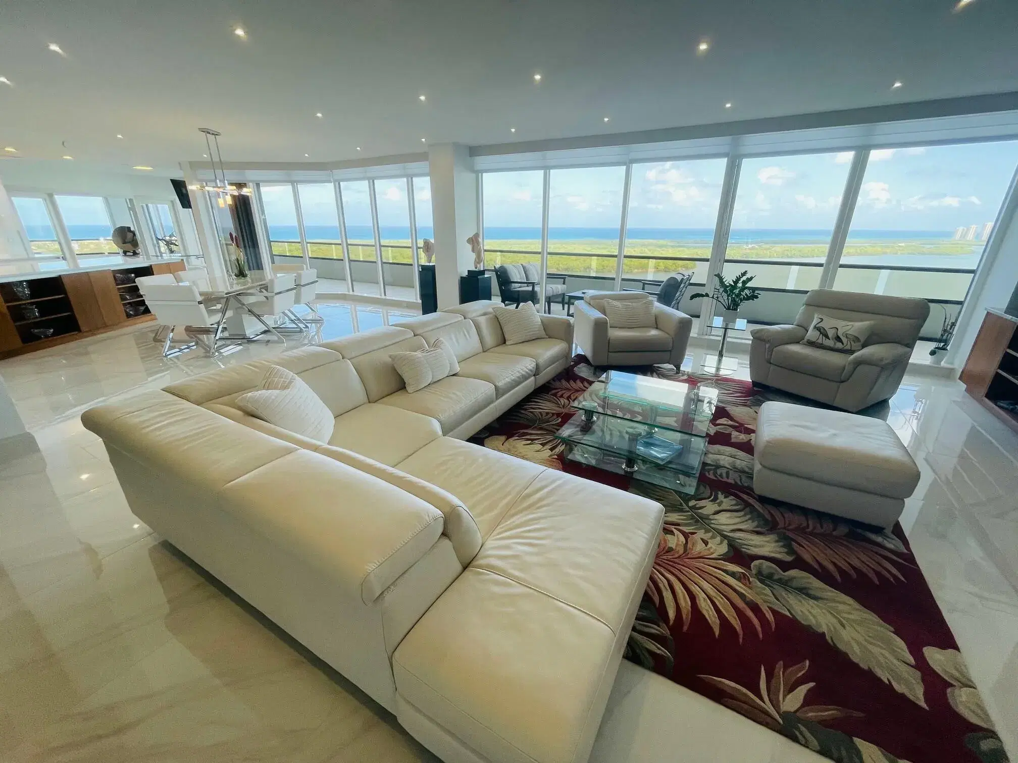 Picture of 100 Lakeshore Drive 1851, North Palm Beach, FL 33408