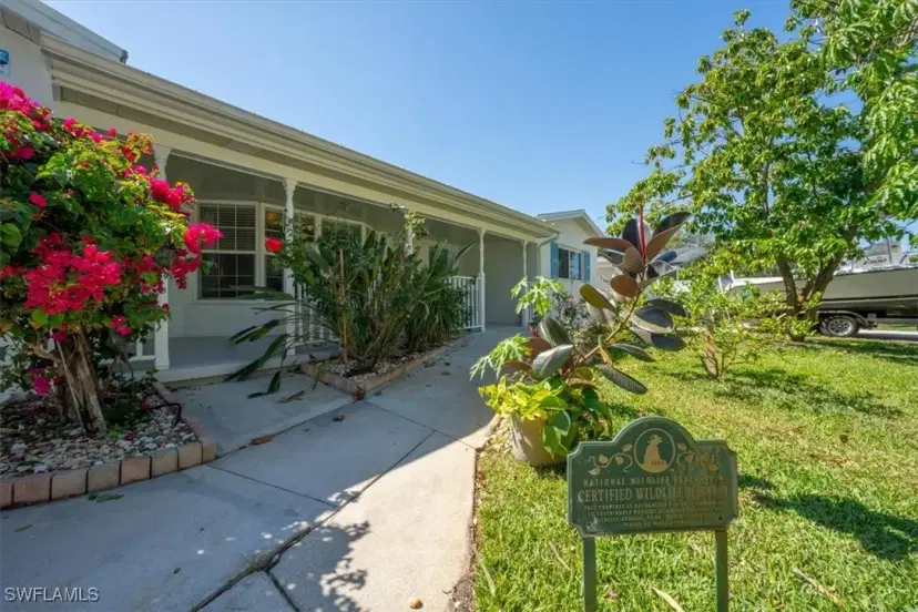 Picture of 27301-27305 Johnson St, Bonita Springs FL 34135