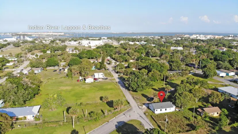 Picture of 1107 Avenue F Avenue, Fort Pierce FL 34950