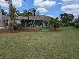 Picture of 213 Bay Meadows Dr, Naples, FL 34113