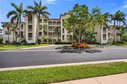 Picture of 4844 Hampshire Ct 106, Naples, FL 34112