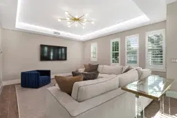 Picture of 909 N Victoria Park Rd, Fort Lauderdale, FL 33304