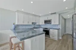 Picture of 9375 Gulf Shore Dr 202, Naples, FL 34108