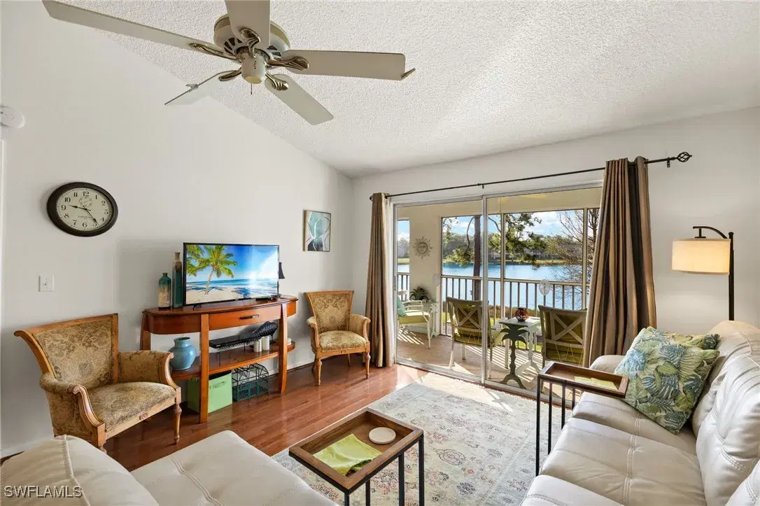 Picture of 1712 Kings Lake Blvd 3-205, Naples, FL 34112