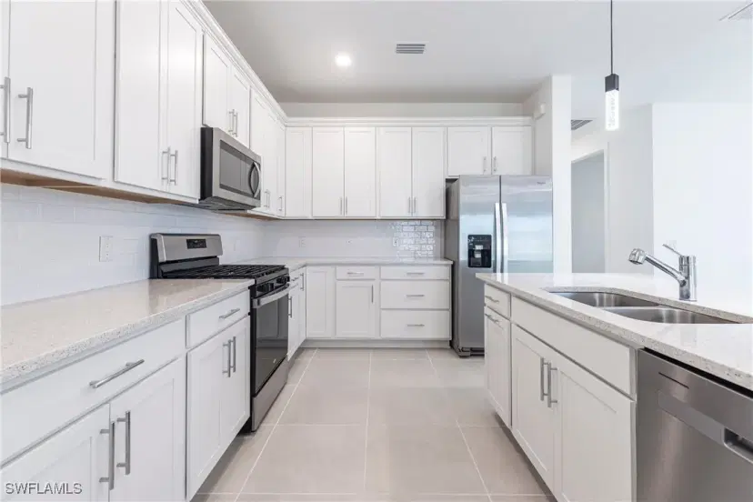 Picture of 20198 Hartford Blvd, Estero FL 33928