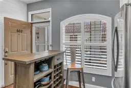 Picture of 230 Newport Dr 602, Naples, FL 34114